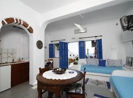 Annio Flats Imerovigli (Santorini)